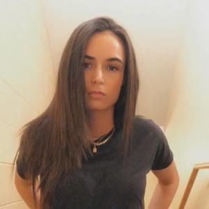 Meet your Posher, Hannah